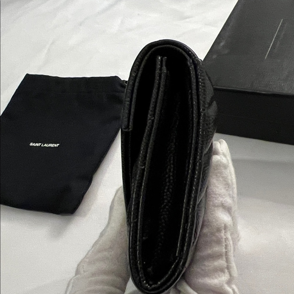 Authentic YSL Wallet - Picture 11 of 12